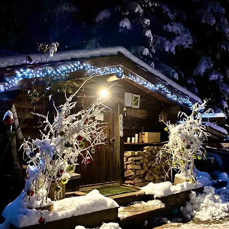 Les 13 Arbres - Avec Jacuzzi Holiday home *