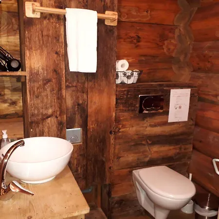 Holiday home Les 13 Arbres - Avec Jacuzzi Collonges-sous-Saleve
